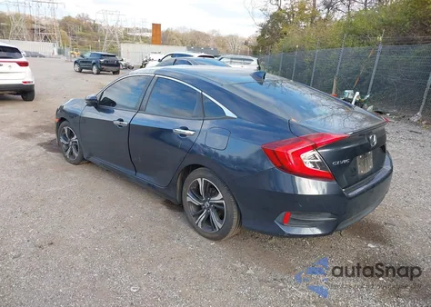 2018 Honda Civic Touring z USA, uszkodzony, nr VIN JHMFC1F90JX013058